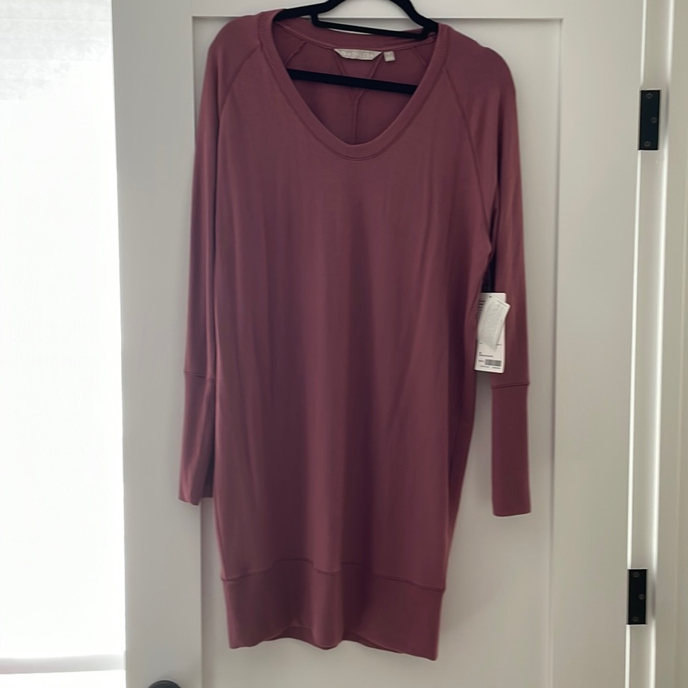 Athleta nirvana v-neck sweatshirt dress
